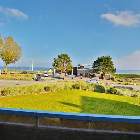 Seetempel Seetempel 27 * Scharbeutz