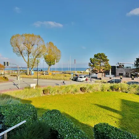 Seetempel Seetempel 27 * Scharbeutz