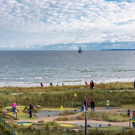 Seetempel Seetempel 27 * Scharbeutz