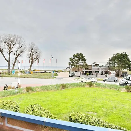 Seetempel Seetempel 27 * Scharbeutz